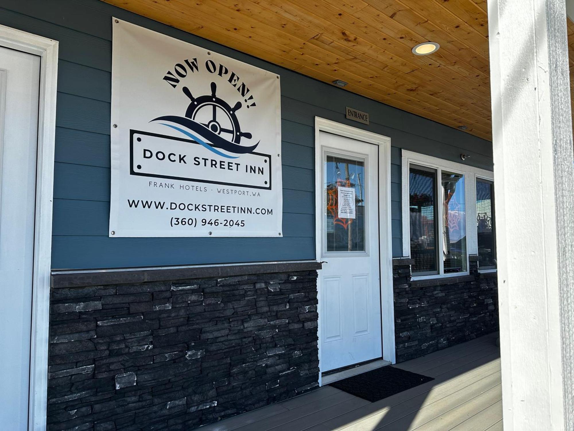 Dock Street Inn Westport Exterior foto
