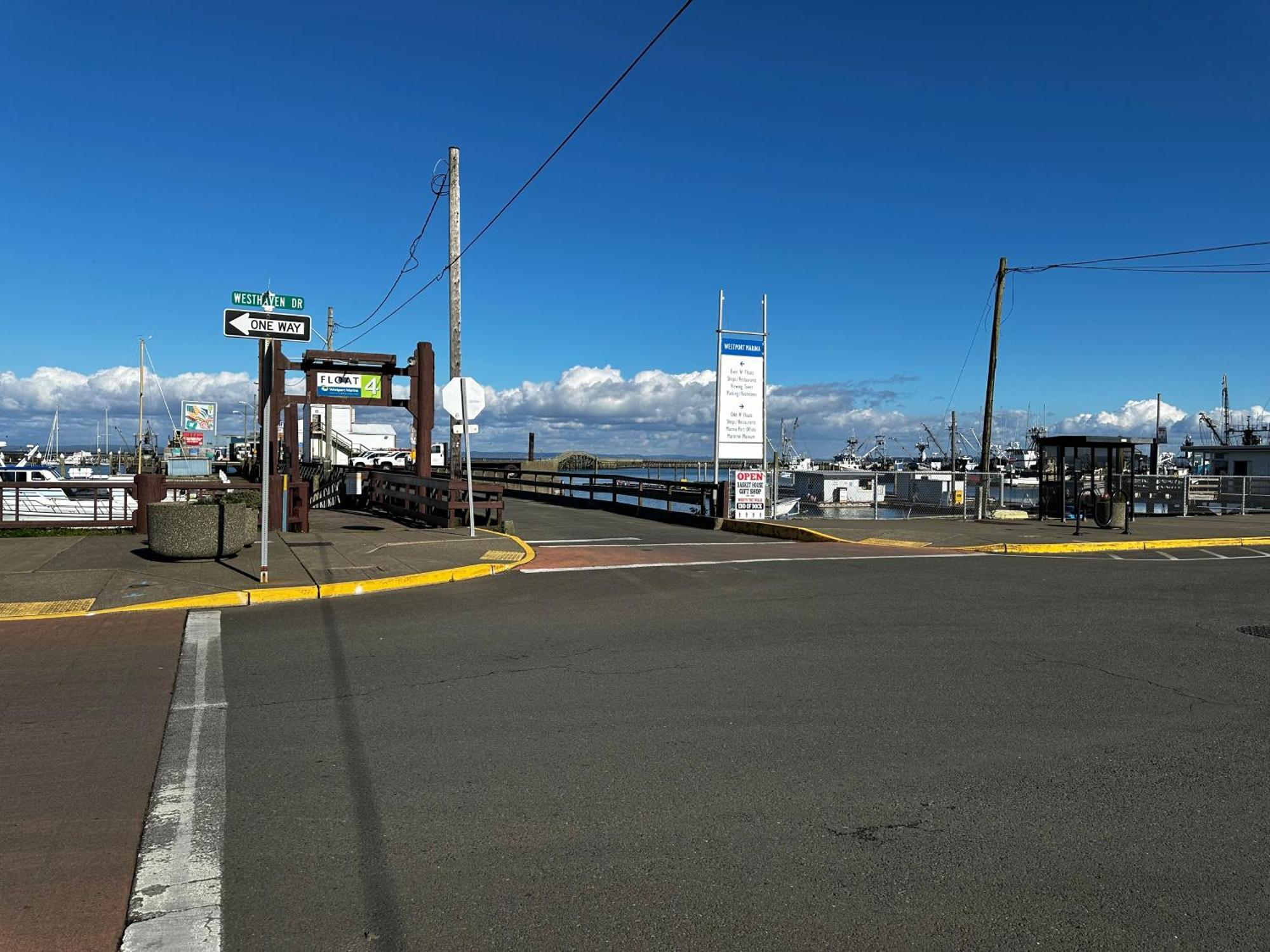 Dock Street Inn Westport Exterior foto